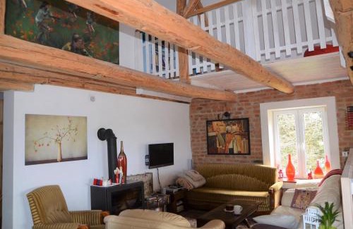 Pieniezno House | Dom na Warmii -Siedlisko Jabłonka