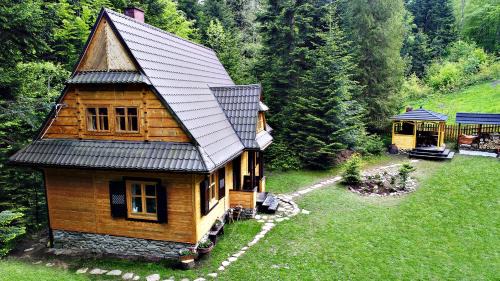 Zawoja Ski Chalet | DOM NAD POTOKIEM