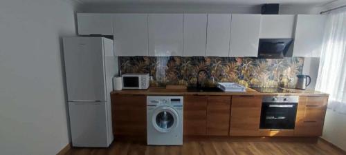 Gardna Wielka House | Dom z jacuzzi, house with a hot tub