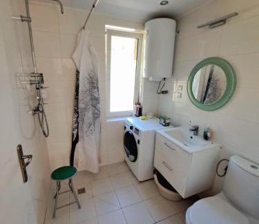 gmina Lubien House | Dom z tarasem wśród pól i lasu - przestronny salon, blisko natury