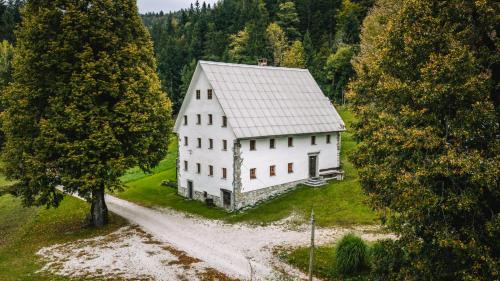 Gorenja Trebusa House | Domačija Gačnik