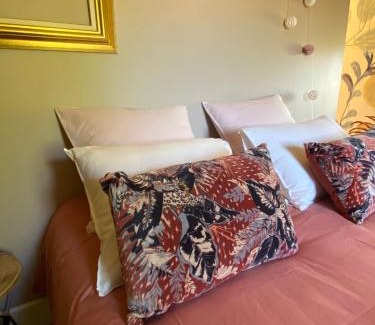 Montigne-le-Brillant Bed & Breakfast | Domaine de la Bigottière, Chambres d'hôtes