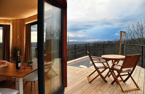 Gillonnay Cabin | Domaine des Étoiles