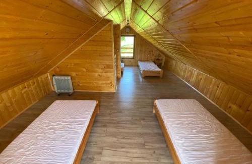 Niedzwiedz House | Domek całoroczny w Porębie wielkiej z widokiem na góry