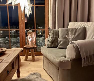 Szczyrk House | Domek na Cuplu - opcjonalnie balia jacuzzi