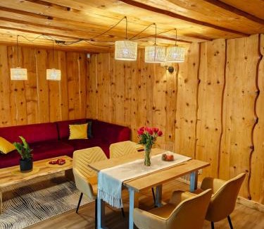 Kamionka Wielka Cabin | DOMEK NA GÓRACH z GORĄCĄ BALIĄ