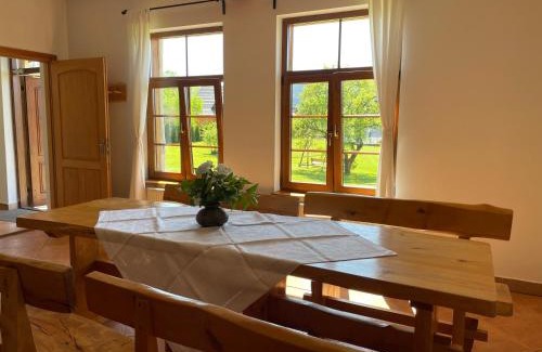 Ustrzyki Dolne Apartment | Domek w Bieszczadach - Willa Stasia