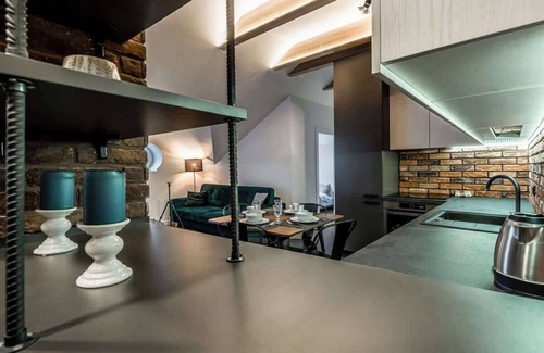 Old Town Apartment | Domillion cozy 3bdr apt in oldtown P364b
