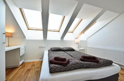 Old Town Apartment | Domillion Penthouse Duplex w Terrace 18 ppl P36T