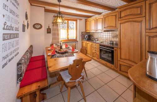 Graechen Apartment | Dominique