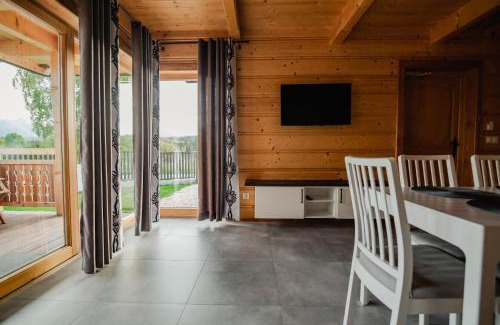 Brzegi Ski Chalet | Domki w górach "U Misia"