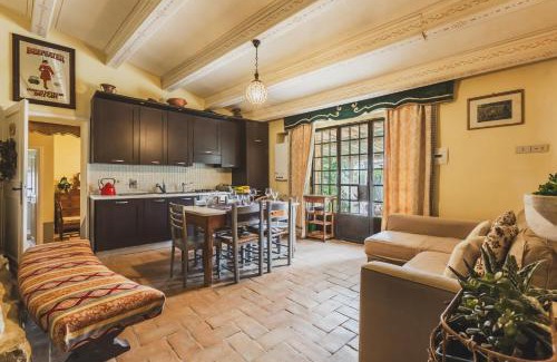 Palazzone House | Domus Etrusca