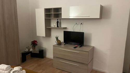 Historical Downtown Salerno Apartment | Domus Velia