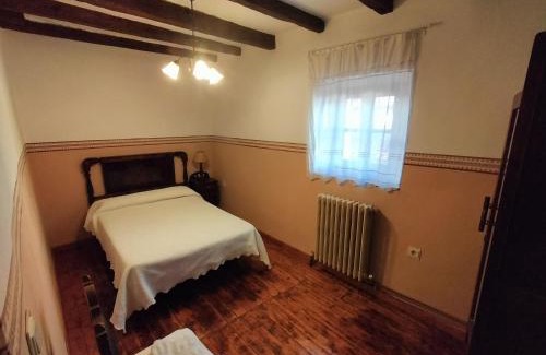 Villalcazar de Sirga House | Don Camino Casa Aurea