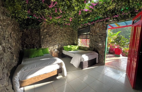 Copacabana Cabin | Don leandro Coffee farm Glamping