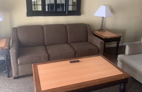 Berkeley House | ❤️ Don't Miss This One! Resort 4BDR townhouse, minutes from action. From $379. ♥