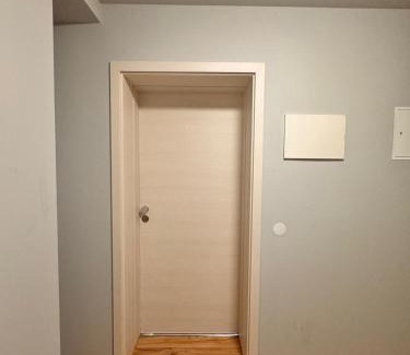 Schonebeck Apartment | Donea Home Service