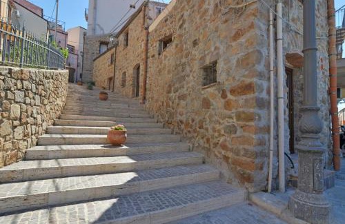 Sant'Ambrogio Apartment | Donna Luna Flat