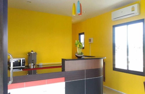 Don Sak Hotel | Donsak Ville