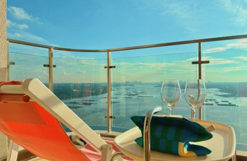 Central District Apartment | Dooga Ins-Retro Pastelland Seaview Bathtub by Doogahome Homestay