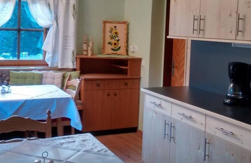 Sankt Oswald Apartment | Doppel- Oder Dreibettzimmer - Alte Schule