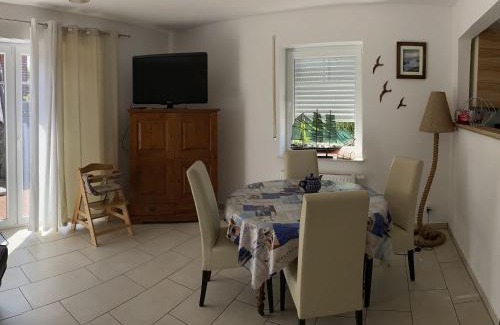 Neßmersiel House | Doppelhaushälfte in Neßmersiel mit maritimem Flair