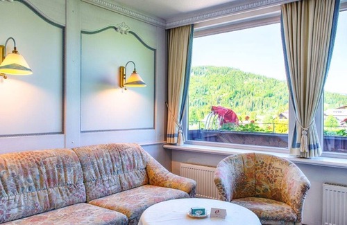 Riezlern House | Doppelzimmer - Enzian Süd - Almhof Rupp