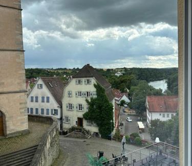 Nuertingen House | Doppelzimmer mit Ausblick