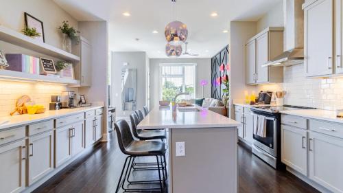Historic Waverly House | Doralee by AvantStay 8 Minute Drive to Broadway Dolly Parton Themed