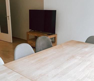 Heilbronn Apartment | DoreyHome HN1 - Stilvolles Apartment zentral in Heilbronn - 7 Personen - WLAN