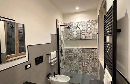 Barriera Vecchia-San Giacomo House | DORIAN GRAY LUXURY SUITE