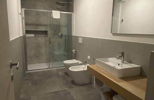 Fogliano House | Dormi-RE affittacamere