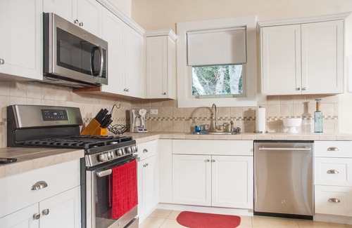 Puntas House | Dos Amigos Beach House Upscale Unit, with beach access, central to everything