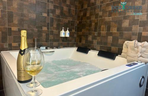 Zaragoza Old Town Apartment | Dos Torres La Dulcería - Jacuzzi y vistas en el corazón de Zaragoza