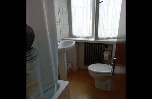 Luarca House | Double and single room - Oria Guesthouse #2