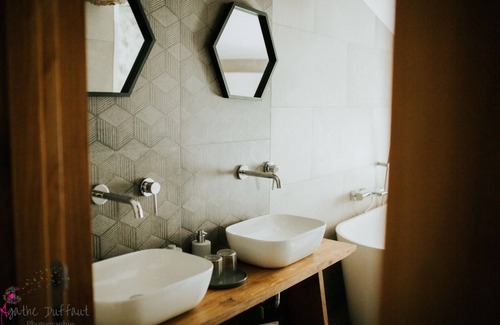 Saint-Jeannet House | Double or Twin-Comfort-Ensuite-Garden view