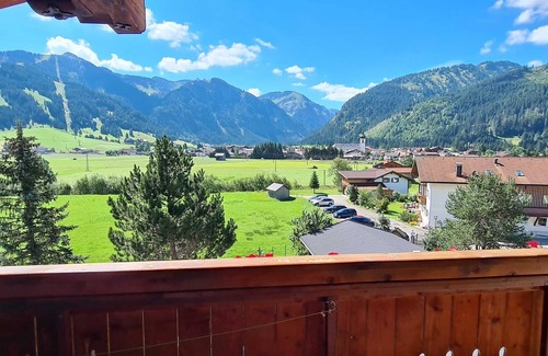 Tannheim Cottage | Double room type C 1 - Landhaus Gugger