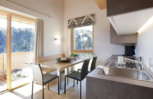 Damuels Apartment | Double room with balcony - Pension Uga