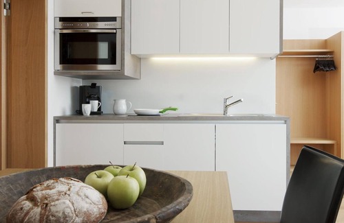 Damuels Apartment | Double room with balcony - Pension Uga