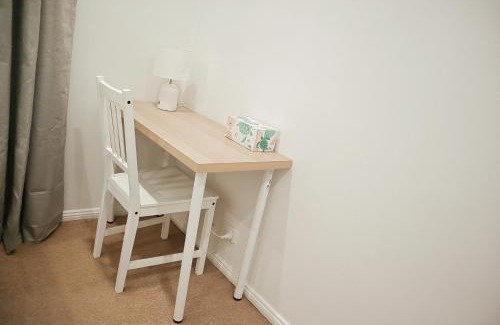 Auburn House | Double room with shared bathoom