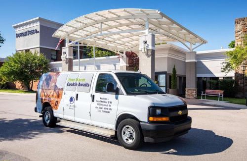 Thurston Hotel | DoubleTree by Hilton Ann Arbor, MI