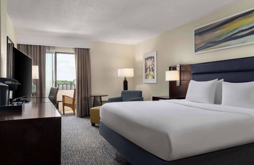 Seven Oaks Hotel | Doubletree by Hilton Columbia, SC