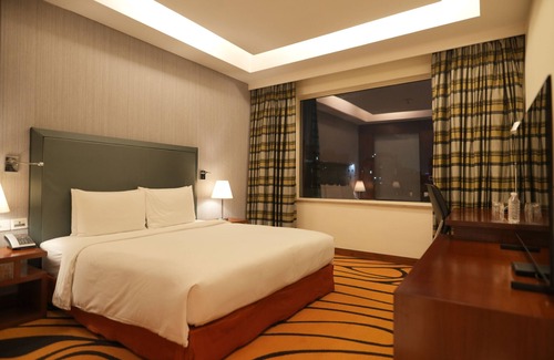 Ghata Hotel | DoubleTree by Hilton Hotel Gurgaon - New Delhi NCR