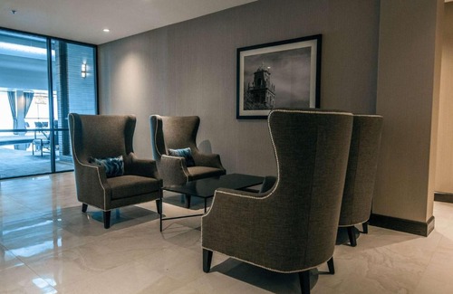 Downtown Hotel | Doubletree By Hilton Lubbock - University Area