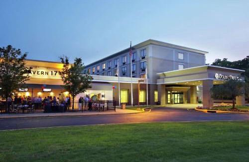Mahwah Hotel | DoubleTree by Hilton Mahwah
