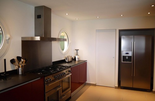 Morel Villa | Douceur Océane: a new and modern Villa facing the ocean