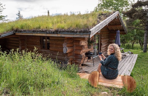 Fay-sur-Lignon Cottage | "Douglas" unusual log cabin in the heart of Auvergne nature