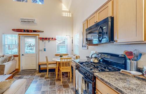 Dover Bay House | Dover Hideaway