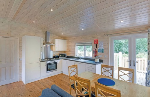 Saddleworth Cottage | DOVESTONE LUXURY LODGES (SLEEPS 4) - PETS WELCOME in Greenfield