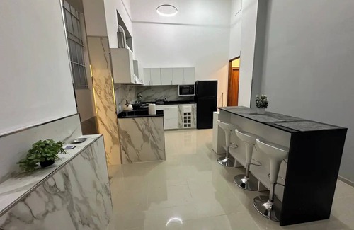 San Nicolas House | Down town Callao Deluxe - casa para gruposnnnn